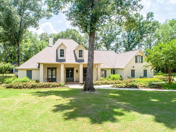 5 Bingaman Ln, Natchez, MS 39120