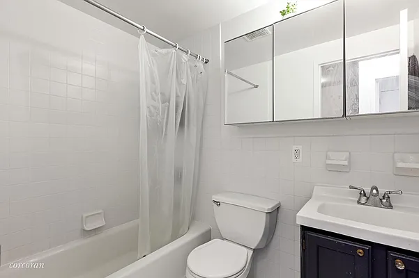 Rented by Corcoran | media 17