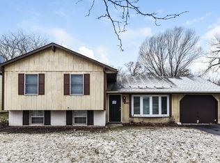 732 Bradley Ave, Matteson, IL 60443