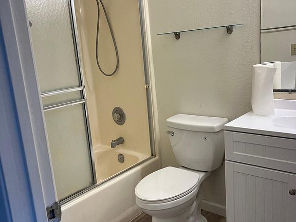 3rd image of 3426 Grim Ave APT 1
