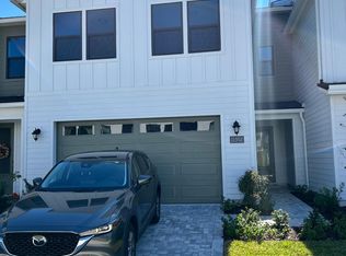 11352 Newtonian Blvd, Jacksonville, FL 32256