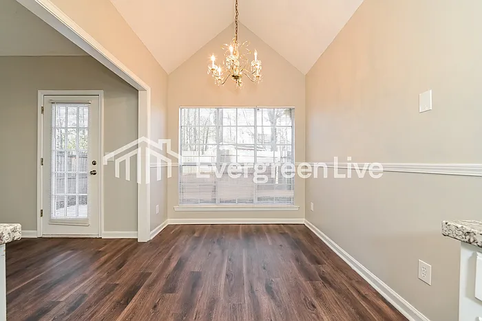 3431 Hollow Oak Dr — Photo 5