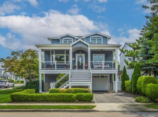 401 Little East Neck Road S, Babylon, NY 11702
