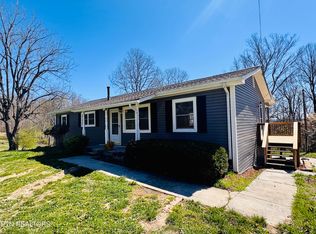 138 S Gaylor Rd, La Follette, TN 37766