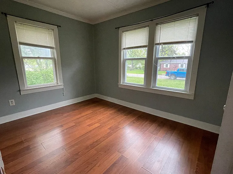 1020 Sycamore St — Photo 5
