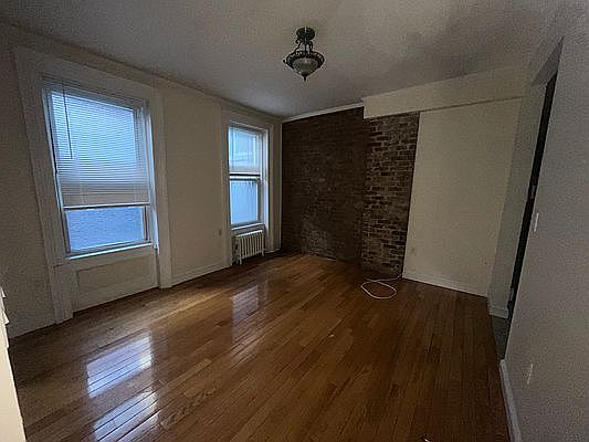 1st image of 176 Lexington Ave #6R