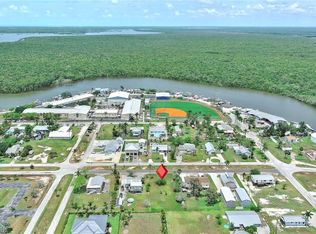 506 Copeland AVE N, EVERGLADES CITY, FL 34139