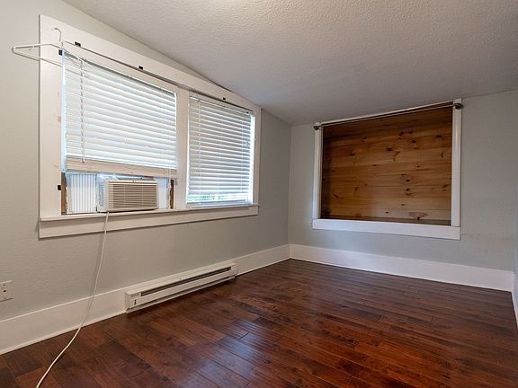 4th image of 4523 Alabama Ave Unit B
