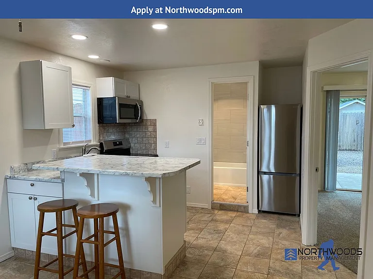 744A Beall Ln — Photo 6