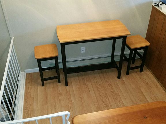2nd image of 197 N Main St APT 14