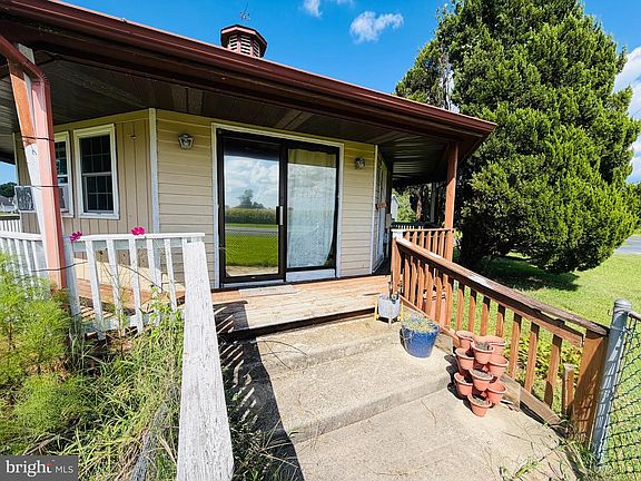 4th image of 11708 Robyn Ln