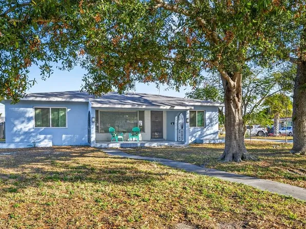 6701 Burlington Ave N, Saint Petersburg, FL 33710