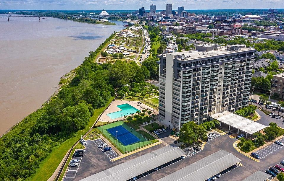 14-story River Tower