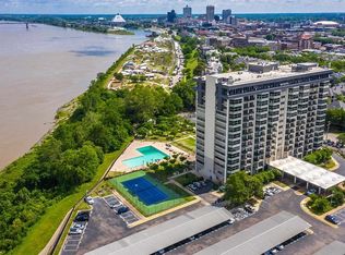 655 S Riverside Dr APT 1207, Memphis, TN 38103