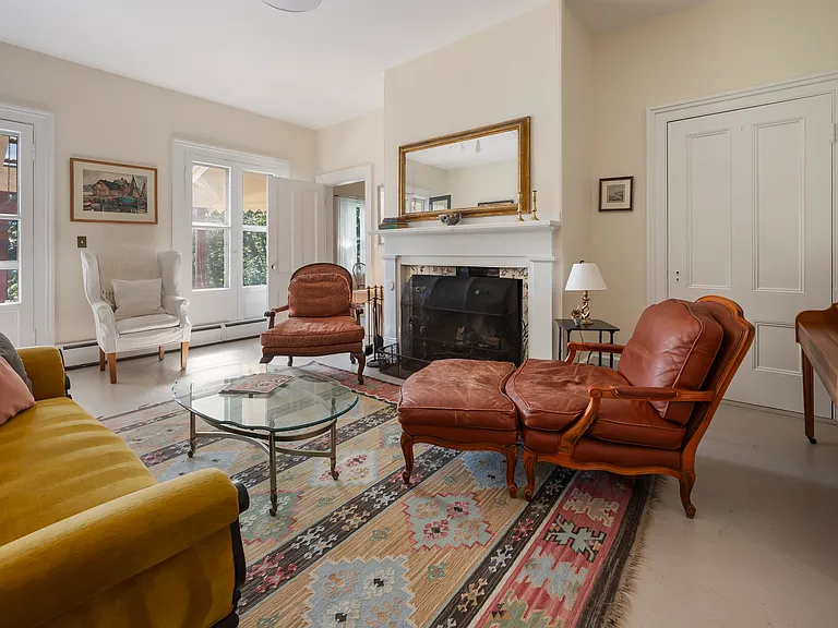 303 Summer St — Photo 15