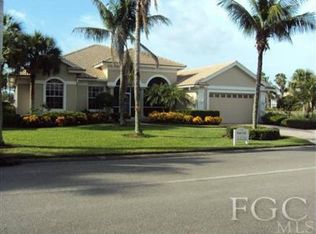 16102 Edgemont Dr, Fort Myers, FL 33908