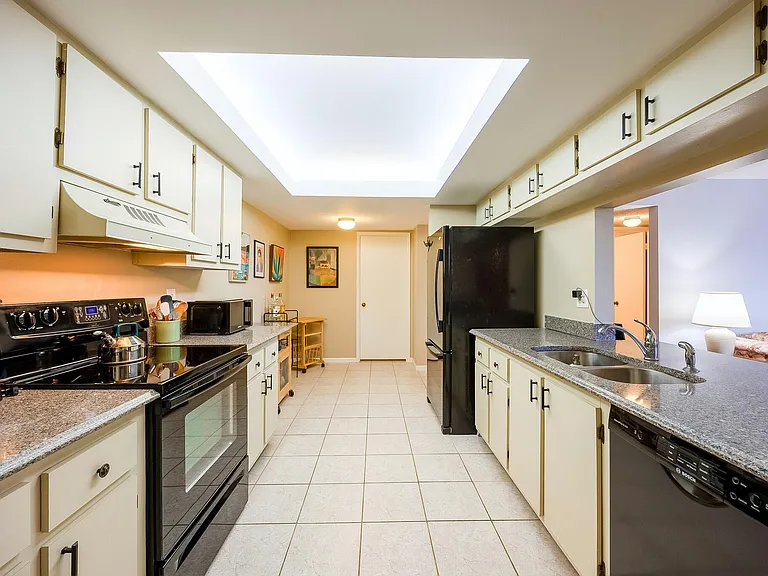 2255 Lindell Blvd #4207 — Photo 14