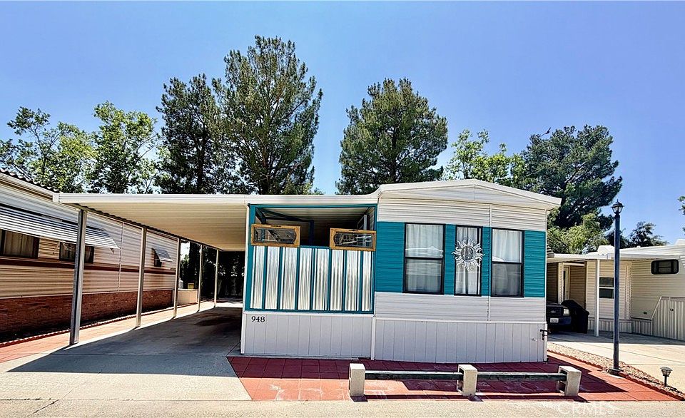 1st image of 948 Acorn Dr