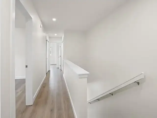 267 Devon Ave #1 — Photo 7
