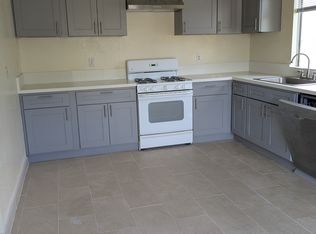 822 N Santa Fe Ave APT 12, Vista, CA 92083