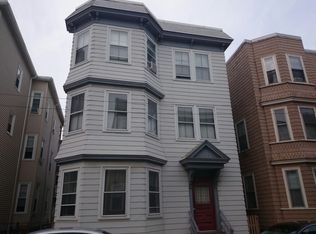 16 Washburn St, Dorchester, MA 02125