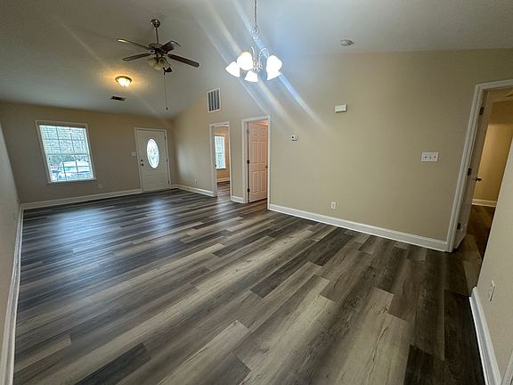 4th image of 322 Browning Dr