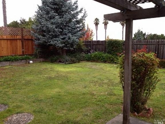 5th image of 510 Basalt Dr