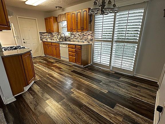 4th image of 5232 Franklyn Blvd Unit 5232-A