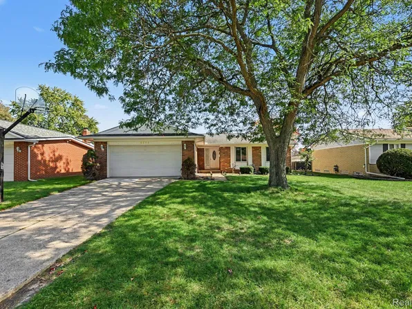 6944 Bunkerhill Ln, Canton, MI 48187
