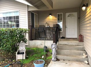 19 Wild Winds St, Florence, OR 97439