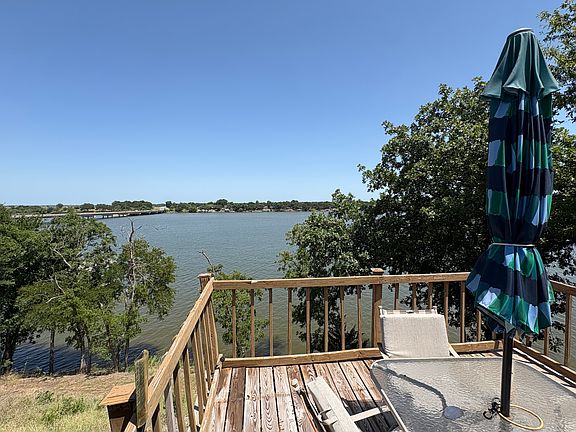 2nd image of 2417 Lookout Cove Ct