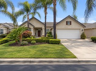 4630 W Rio Bravo Dr, Fresno, CA 93722