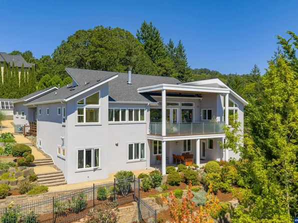 2807 NW Silktassel Ct, Corvallis, OR 97330