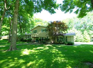 1628 Greenleaf Way, Rockford, IL 61108