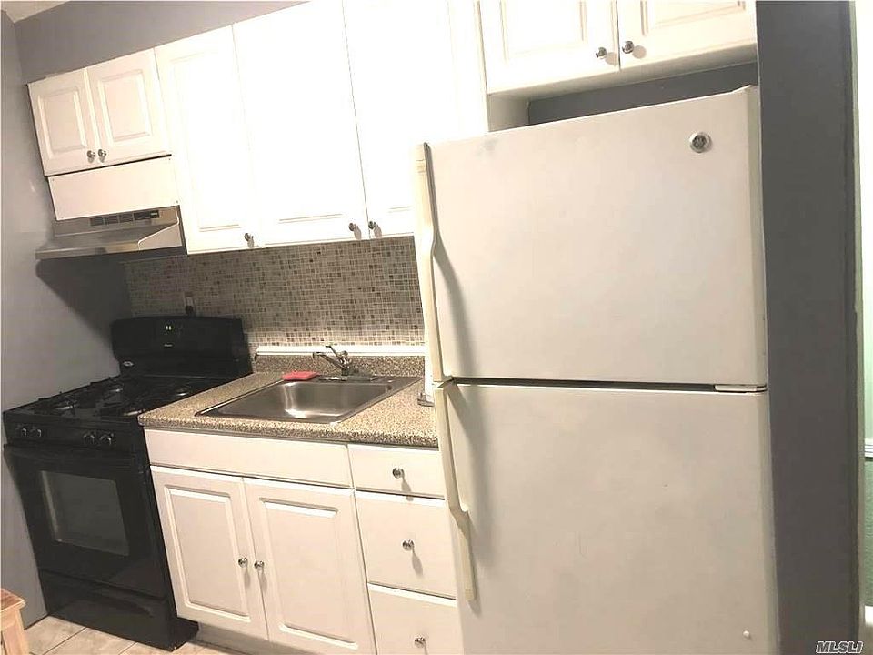 2nd image of 9436 77th St