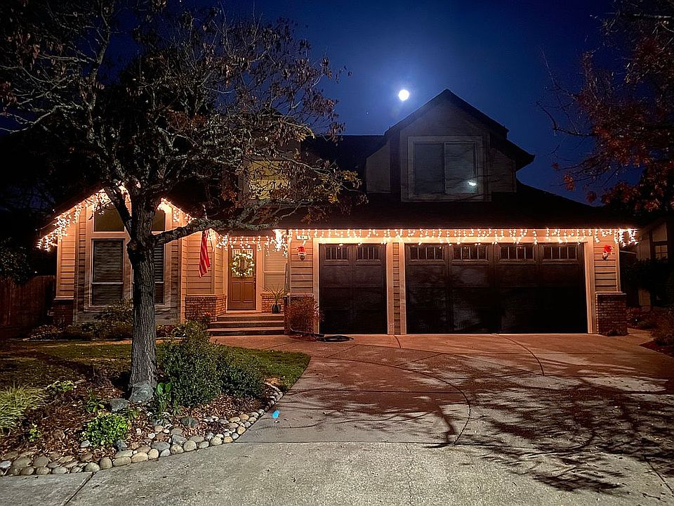 2nd image of 94 Leighann Pl