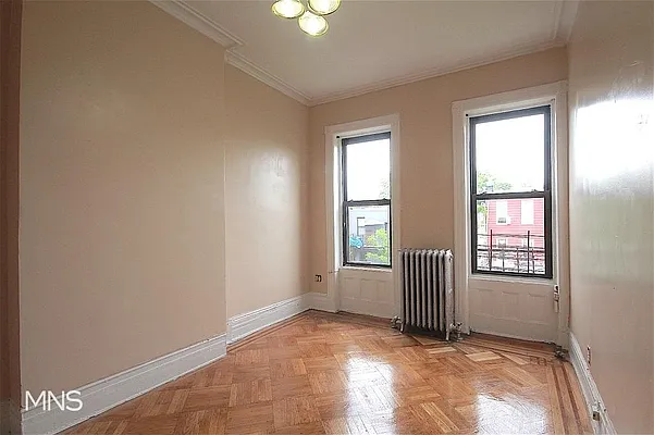 Rented by MNS | media 25