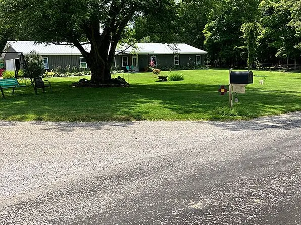 400 J S King Rd, Glasgow, KY 42141