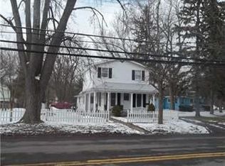 373 Clinton St, Lockport, NY 14094