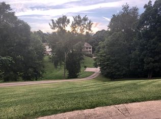 1515 Rembrandt Dr, Clarksville, TN