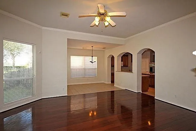 3018 Ravensport Dr — Photo 9