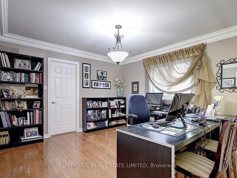 119 Thornhill Woods Dr — Photo 10