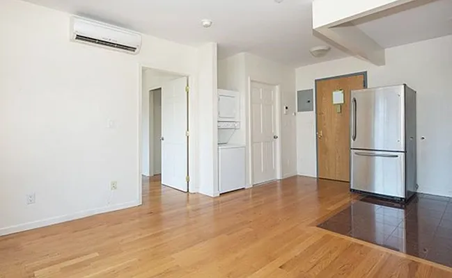 Rented by Compass | media 7