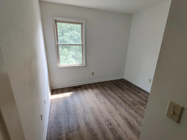 2513 Ridge Rd — Photo 16