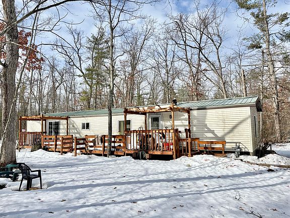 3rd image of 5569 Wilfred Rd