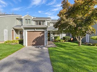 46 Jeremy Cir, Nesconset, NY 11767
