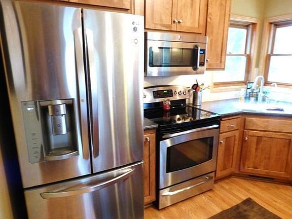 Newer Stainless Steel Appliances