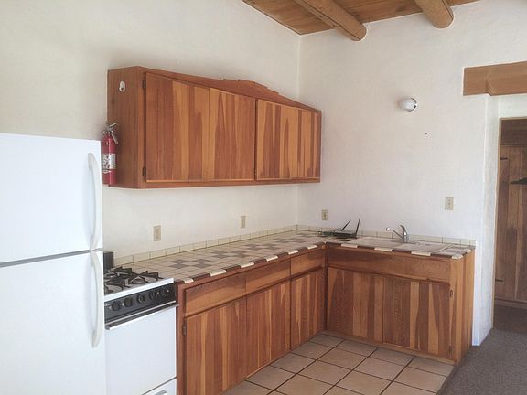 4th image of 511 Camino De La Placita APT E