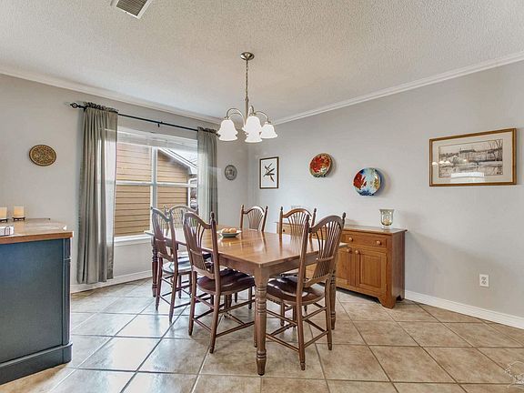 4th image of 403 Bobwhite Dr