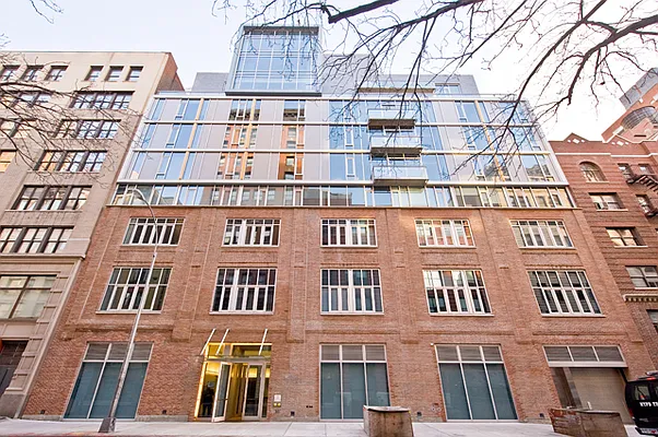 Rented by KVNY Soho | media 3